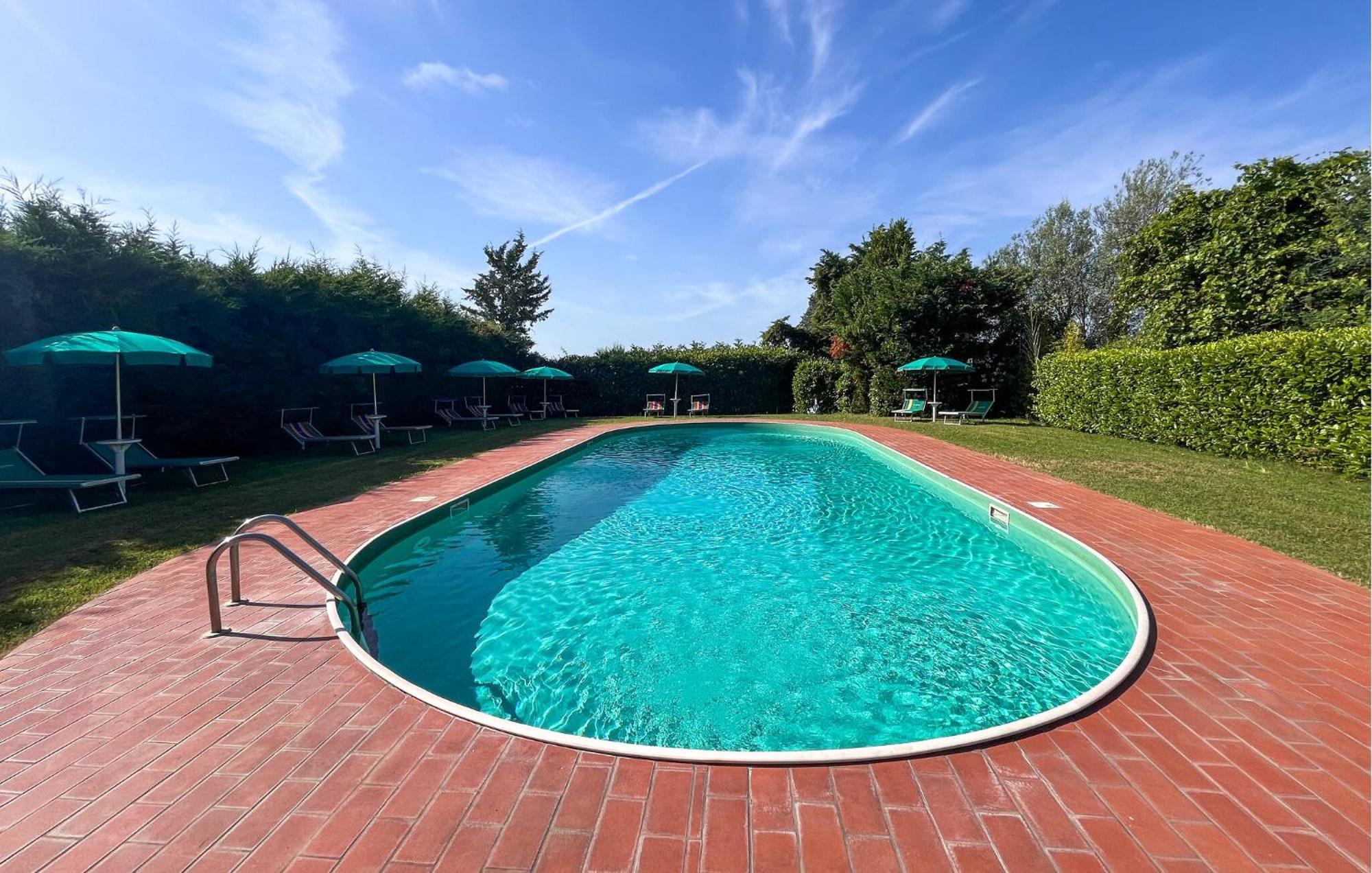 Lovely Apartment In Tuoro Sul Trasimeno With Wifi Exterior foto